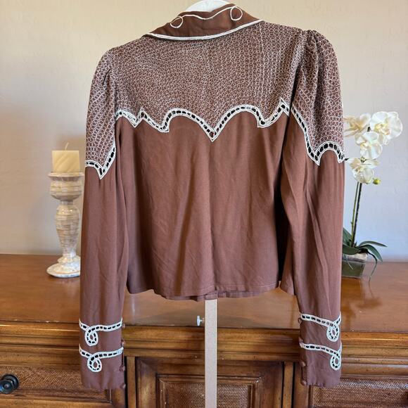 Jen’s Pirate Booty Western Rose Embroidered Blouse Brown Ivory NWOT Small - Picture 8 of 8